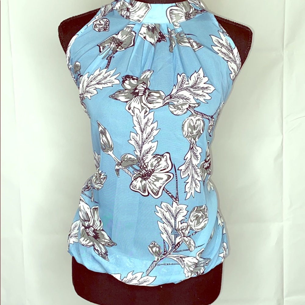 Blue floral top